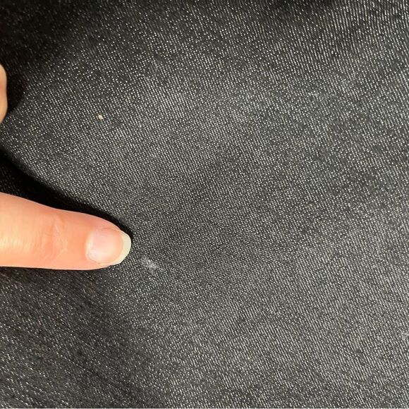 St. John jeans - Picture 7 of 7